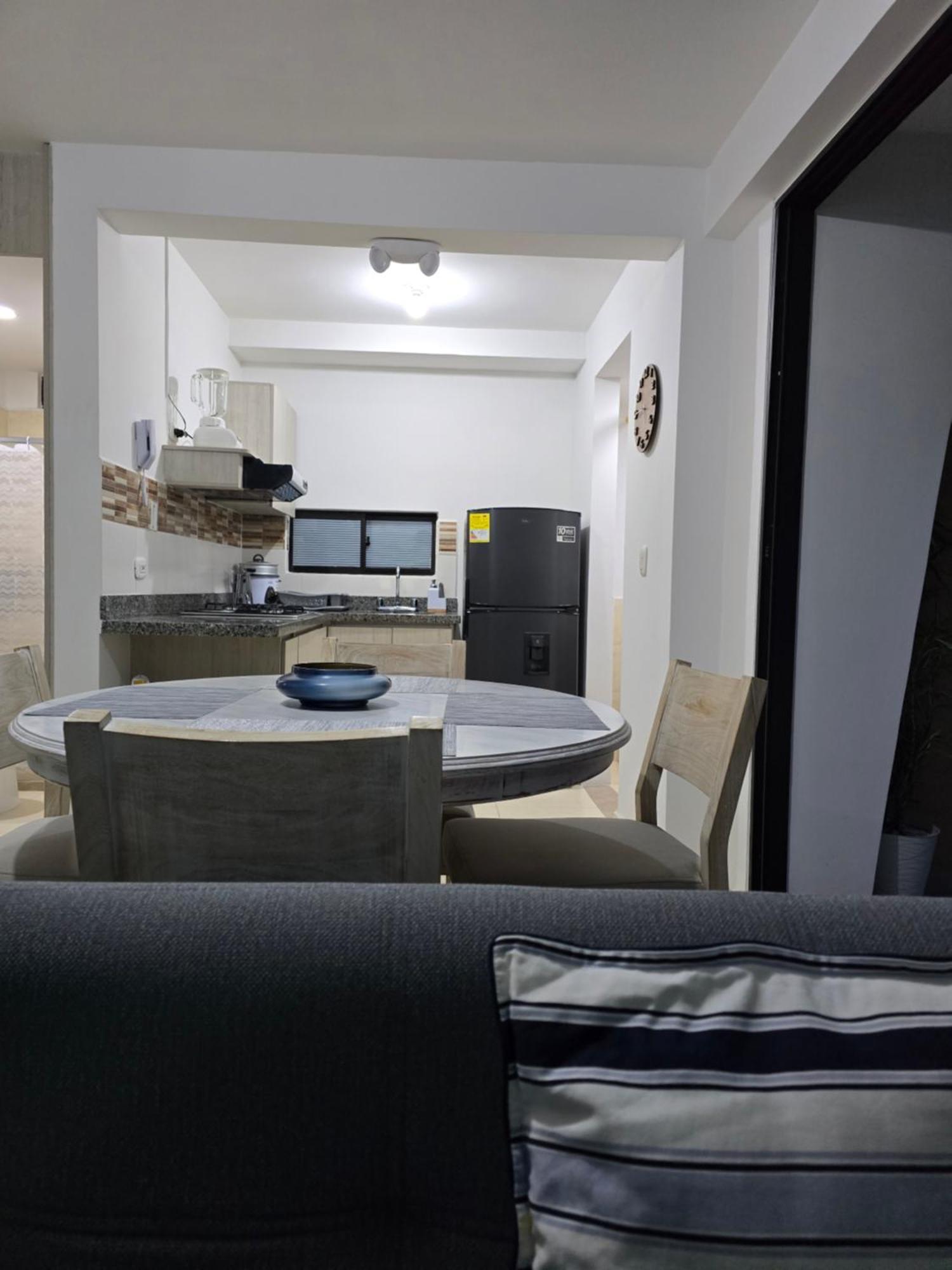 Apartamento Privado Vacacional A 5M Del Aeropuerto, 20 Minutos Del Parque Del Cafe Y Centro De Armenia Con 4 Piscinas, 3 Jacuzzi, Sauna By Molca Xperiences 3H Exteriör bild