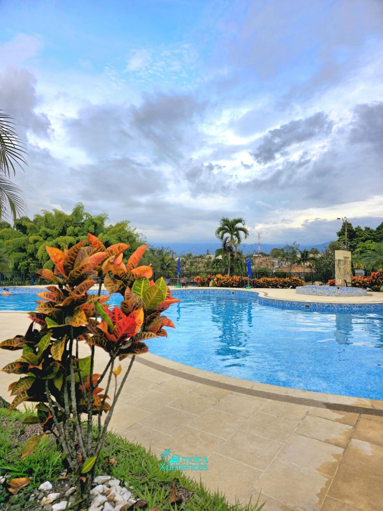 Apartamento Privado Vacacional A 5M Del Aeropuerto, 20 Minutos Del Parque Del Cafe Y Centro De Armenia Con 4 Piscinas, 3 Jacuzzi, Sauna By Molca Xperiences 3H Exteriör bild