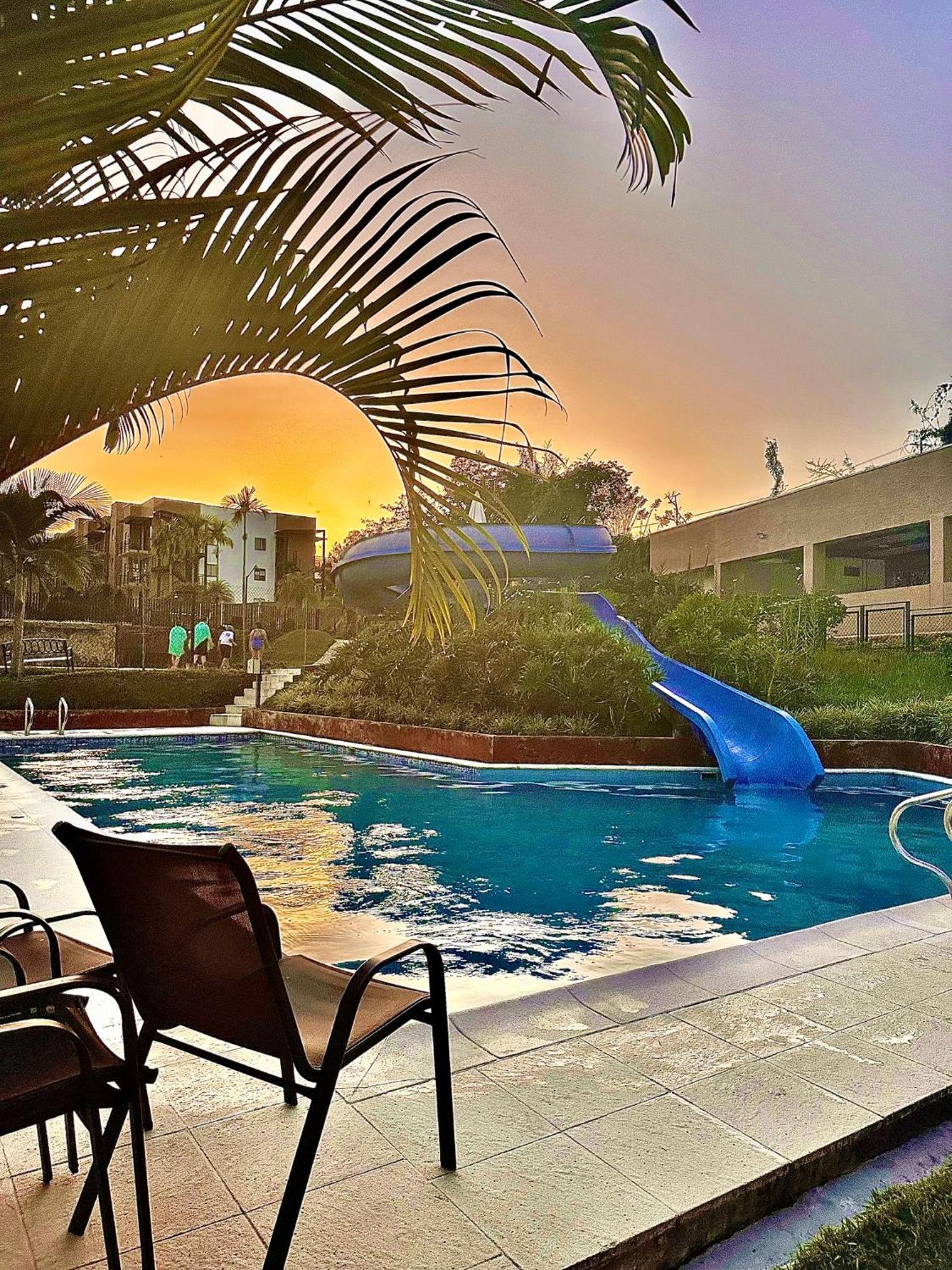 Apartamento Privado Vacacional A 5M Del Aeropuerto, 20 Minutos Del Parque Del Cafe Y Centro De Armenia Con 4 Piscinas, 3 Jacuzzi, Sauna By Molca Xperiences 3H Exteriör bild